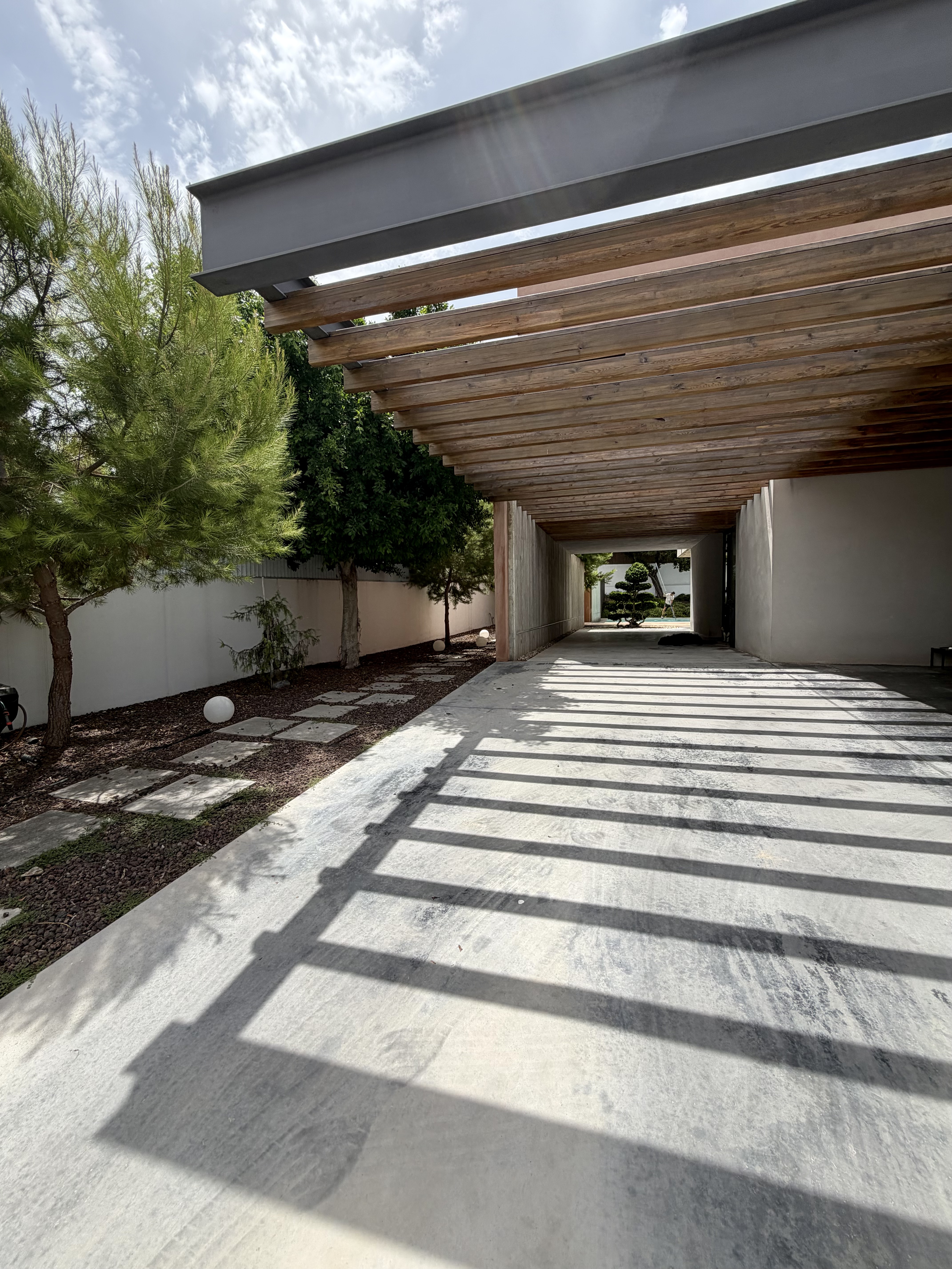 Villa Torrent — photograph 2