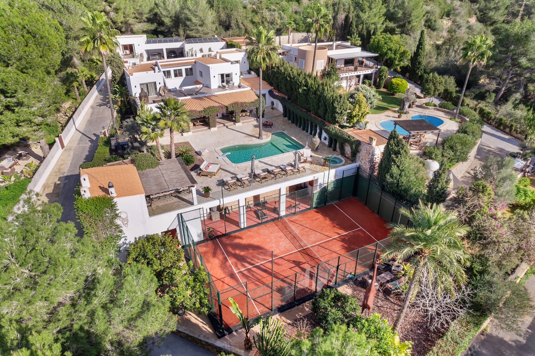 Villa Pedro — photograph 2