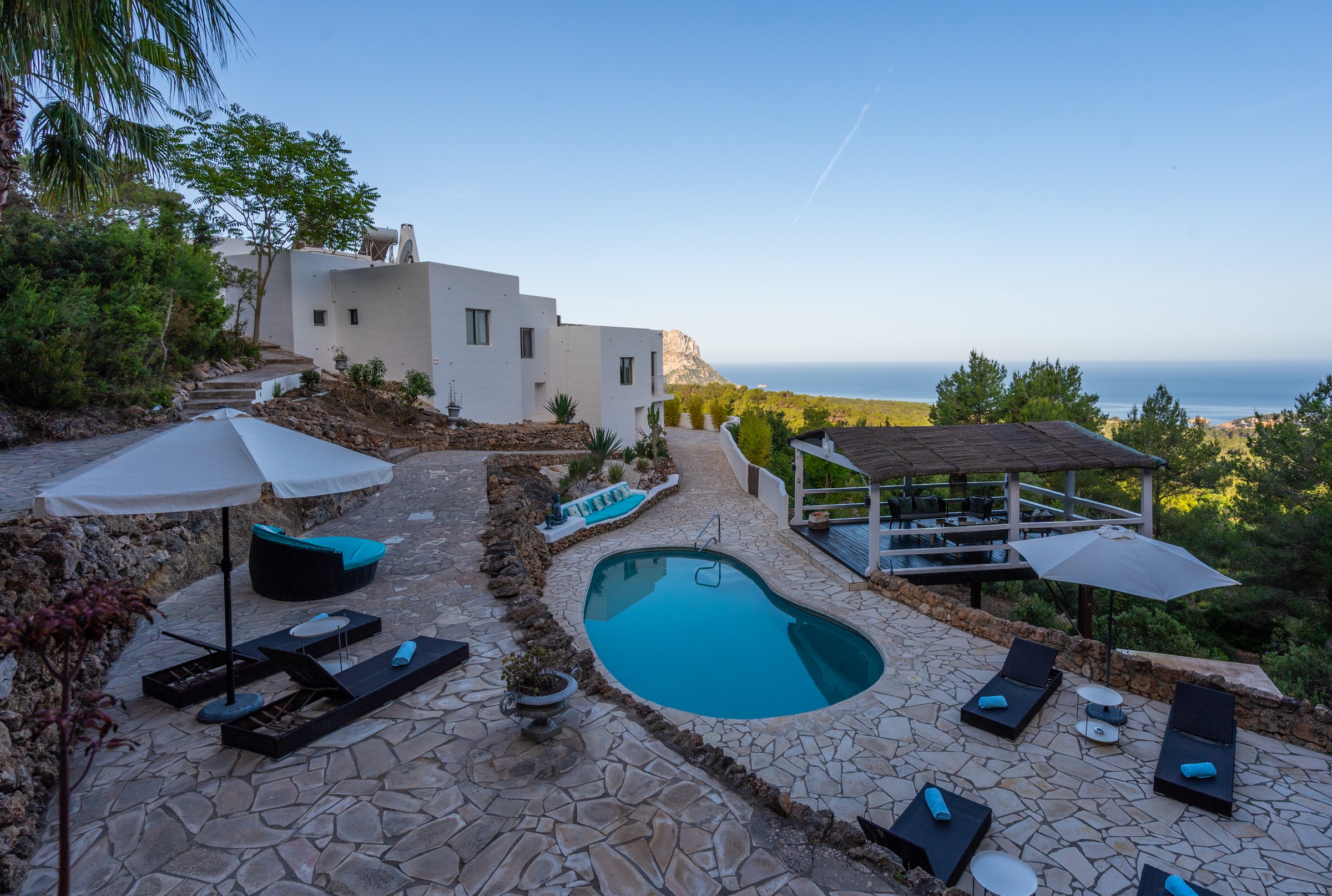 Villa Ventana — photograph 2