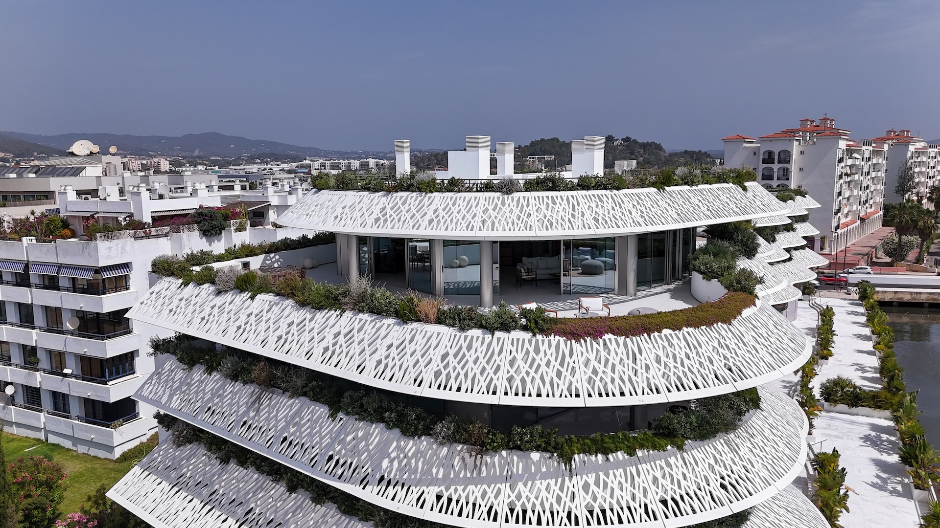 Resa-Estates-089.jpg