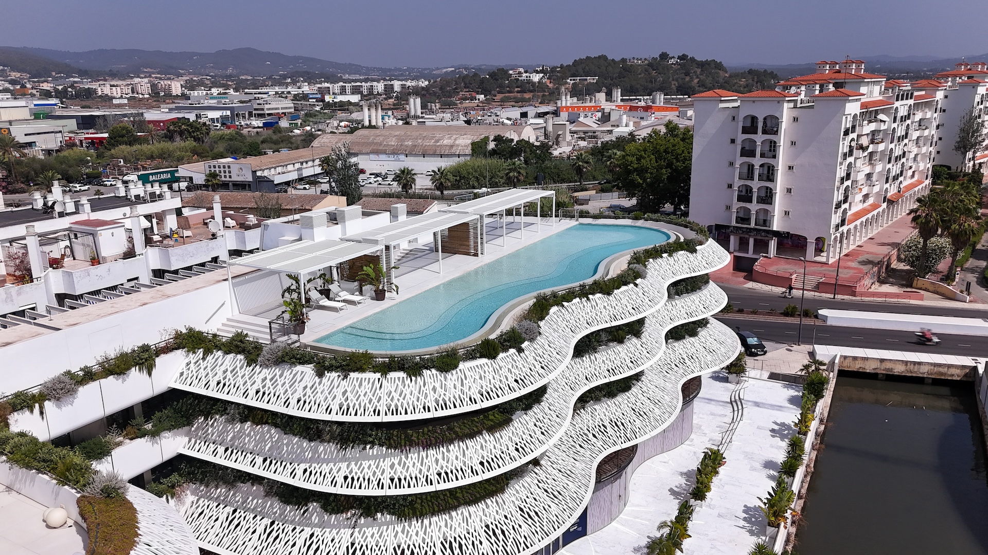 Resa-Estates-093.jpg